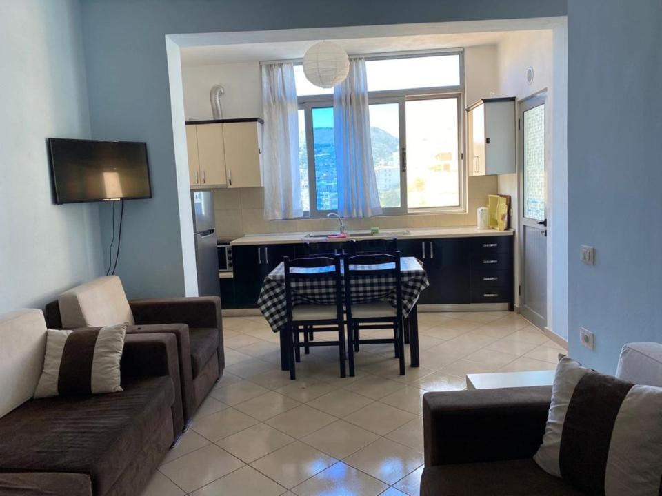 Tulipani Apartments Near Promenade Sarandë Eksteriør bilde